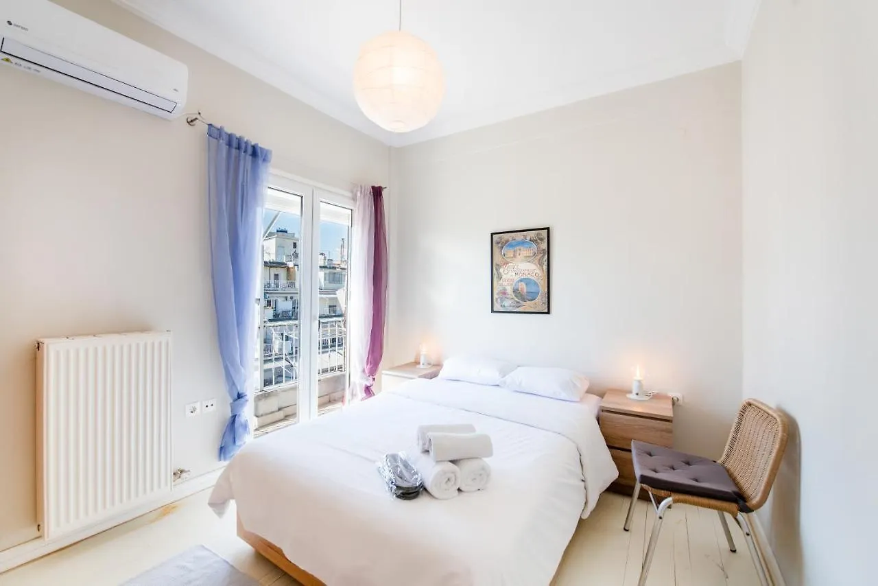 Penelope By Halu!, Central 2-Bd Apartment Thessaloniki